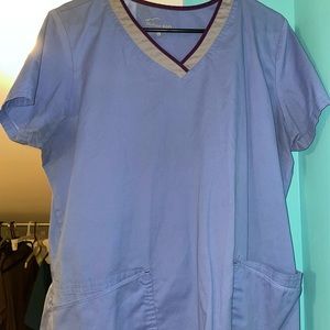 Butter soft scrub top Large